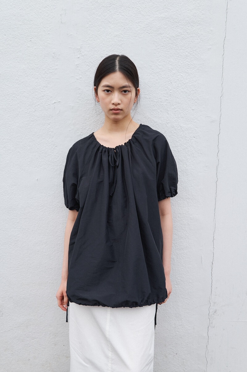 String volume blouse image 3