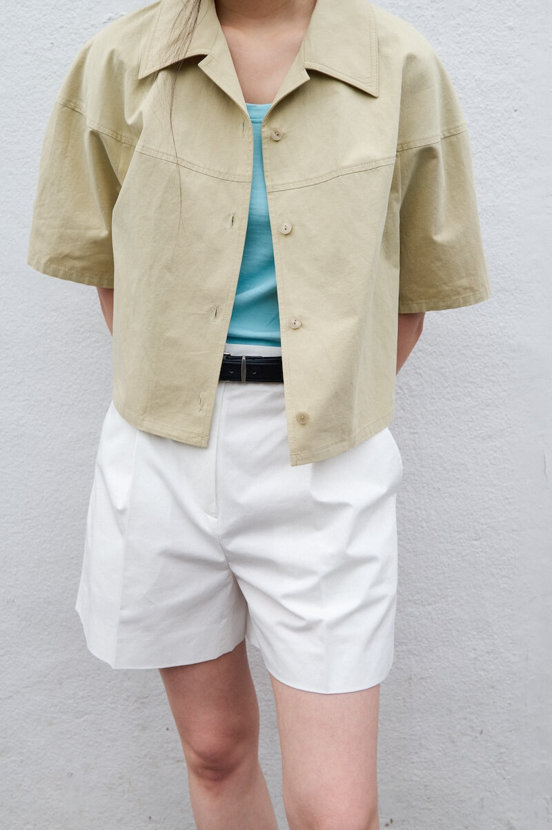 Crop puff shirts image 2